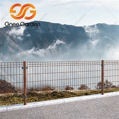 Post ffens gardd dur Corten