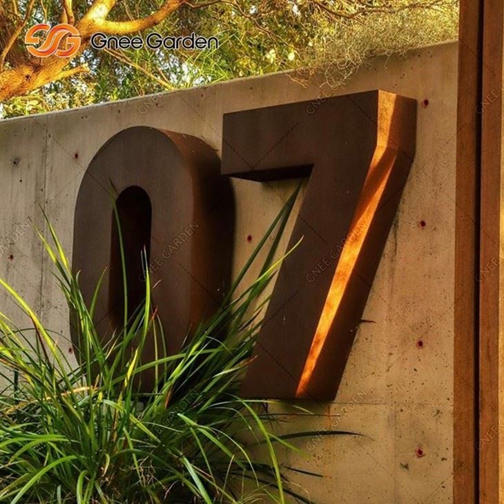 Blwch Post Art Deco Corten Steel
